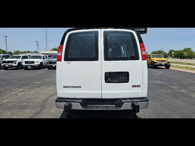 2023 GMC Savana 2500