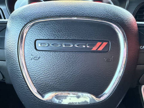 2016 Dodge Challenger R/T Shaker