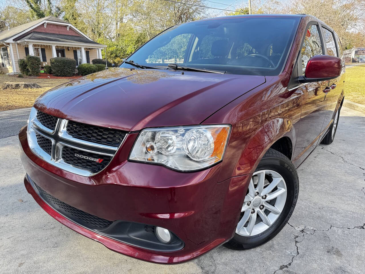 2020 Dodge Grand Caravan SXT 4dr Mini Van's photo