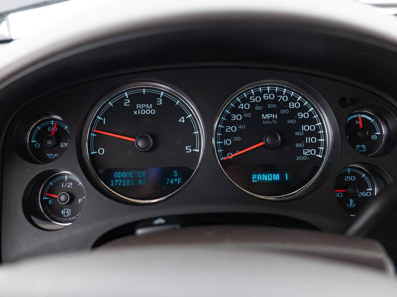 Used Car 2013 Gmc Sierra 2500hd  Denali 4x4 4dr Crew Cab Sb For Sale Under $35,000 In Coal City, Illinois