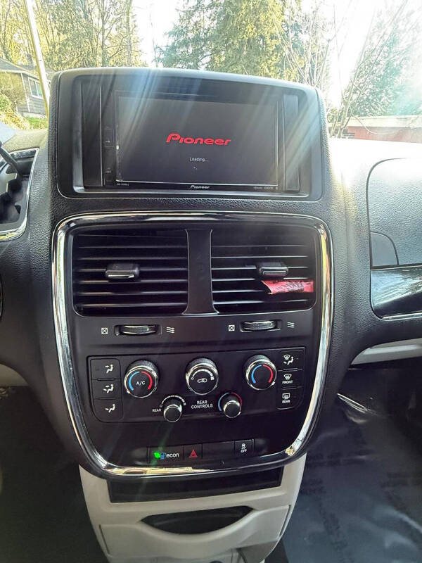 2016 Dodge Grand Caravan SE