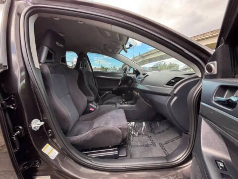 2011 Mitsubishi Lancer Evolution GSR