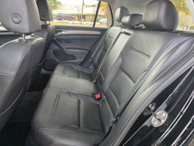 2015 Volkswagen Golf TSI S