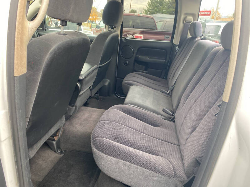 2004 Dodge Ram 1500 SLT