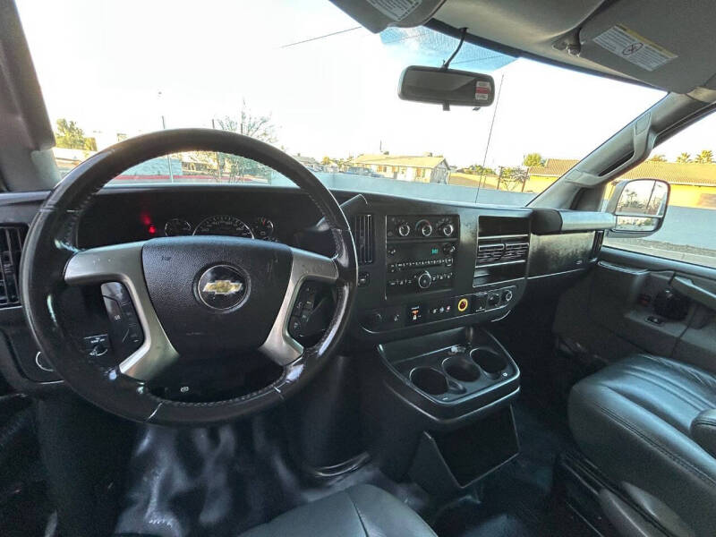 2018 Chevrolet Express 2500