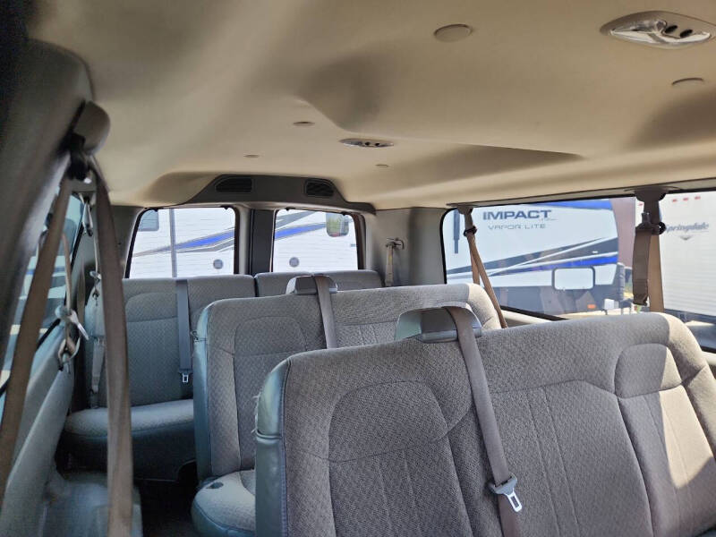 2017 Chevrolet Express LT 3500