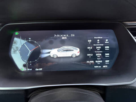 2014 Tesla Model S 85