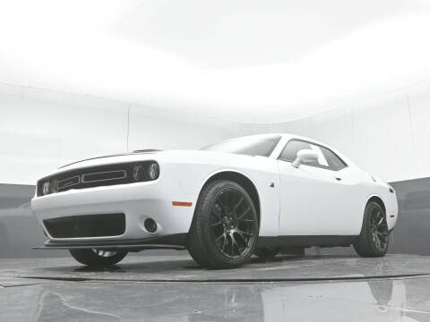2017 Dodge Challenger R/T Plus