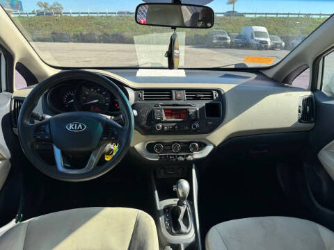 2013 Kia Rio LX