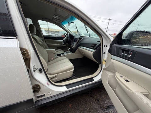 2012 Subaru Outback 2.5i Premium