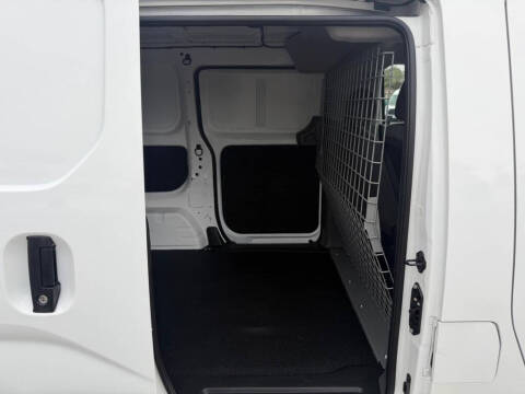 2020 Nissan NV200