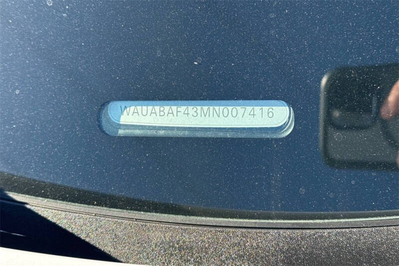 2021 Audi A4 quattro Premium 40 TFSI