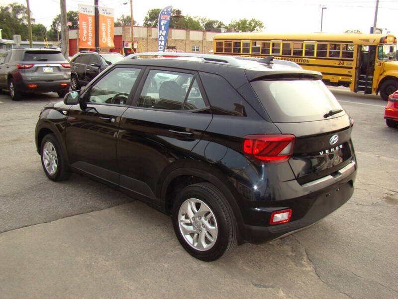 2020 Hyundai Venue SEL