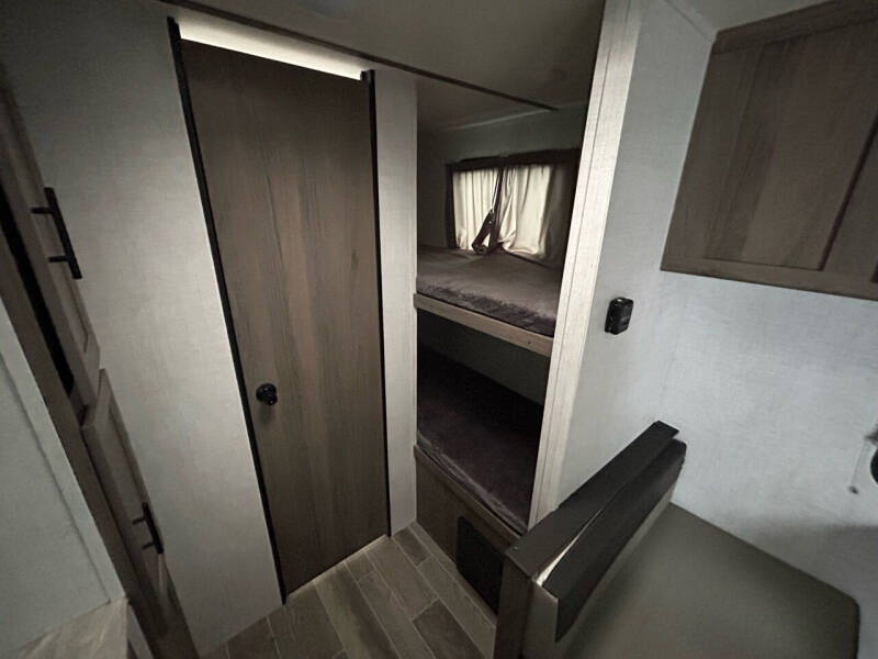 2021 Gulfstream ENLIGHTEN