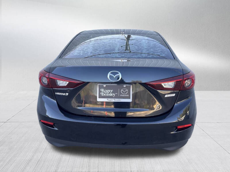 2018 Mazda MAZDA3 Sport