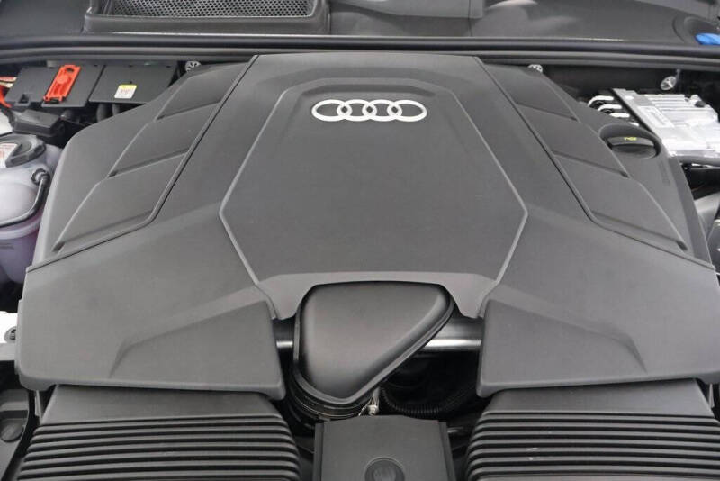 2025 Audi Q7 quattro Prestige 55 TFSI