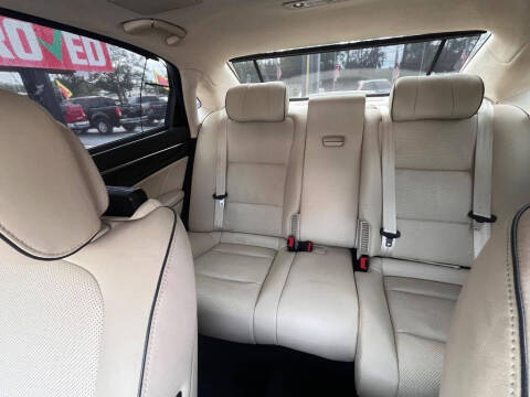 2015 Hyundai Equus Signature