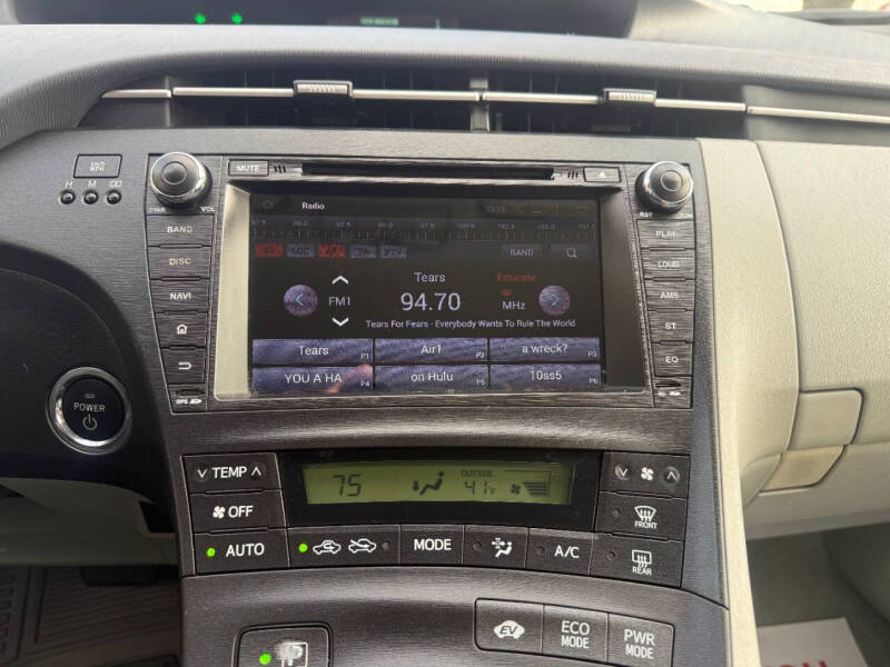 2011 Toyota Prius One