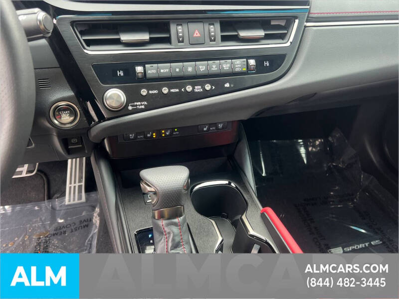 2025 Lexus ES 350 F SPORT Handling