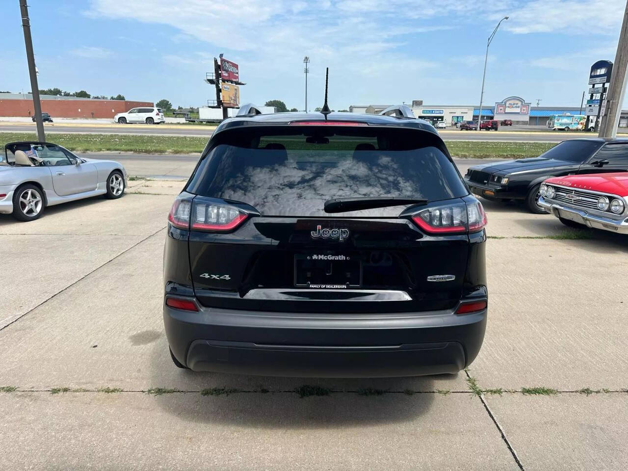 2020 Jeep Cherokee for sale at Nebraska Motors LLC in Fremont, NE