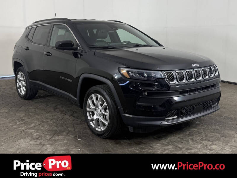 2023 Jeep Compass Latitude Lux