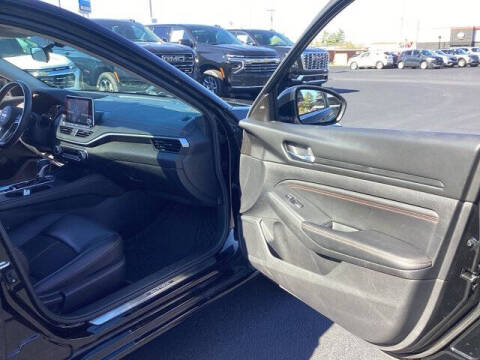 2019 Nissan Altima 2.5 SR