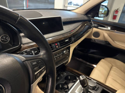 2016 BMW X5 xDrive50i