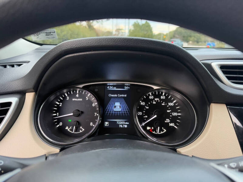 2016 Nissan Rogue SV