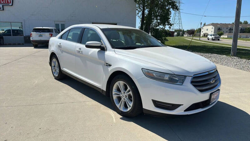 2014 Ford Taurus SEL