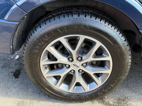 2017 Ford Expedition XLT