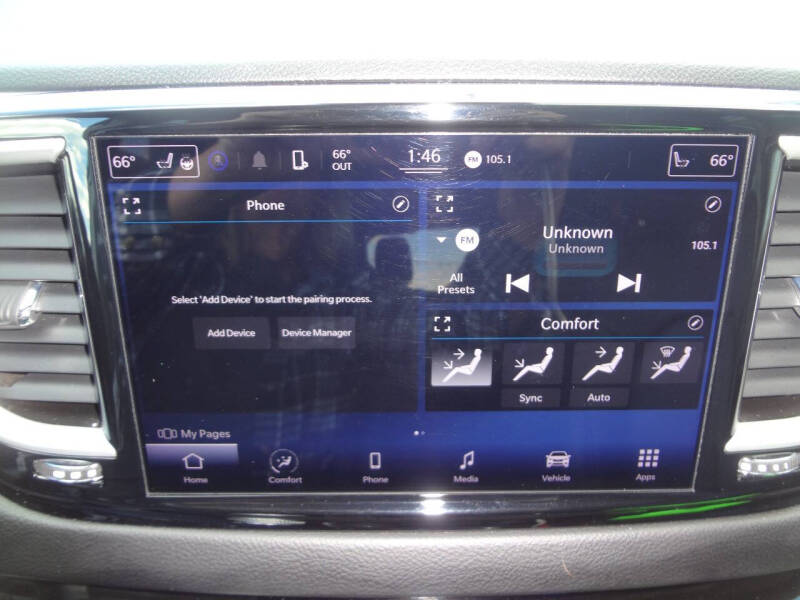 2022 Chrysler Pacifica Touring L