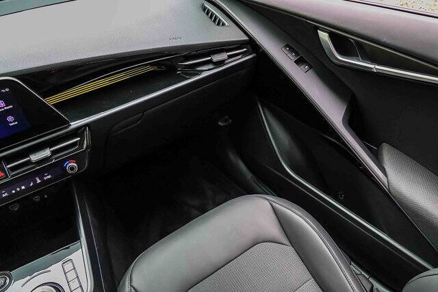 2024 Kia Niro EV Wind