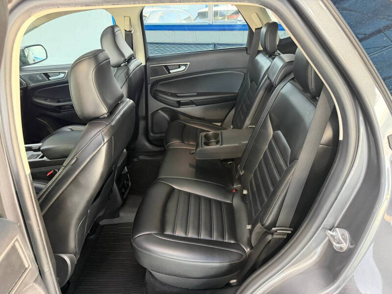 2021 Ford Edge SEL