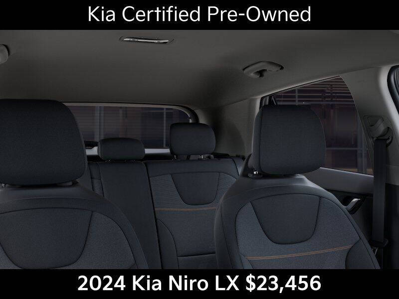 2024 Kia Niro LX