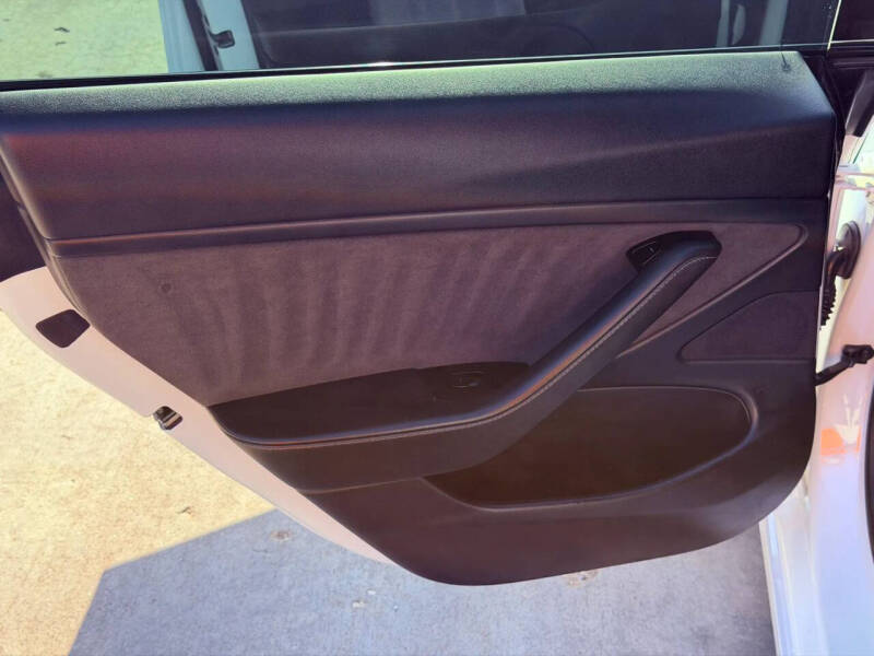 2020 Tesla Model 3 Performance