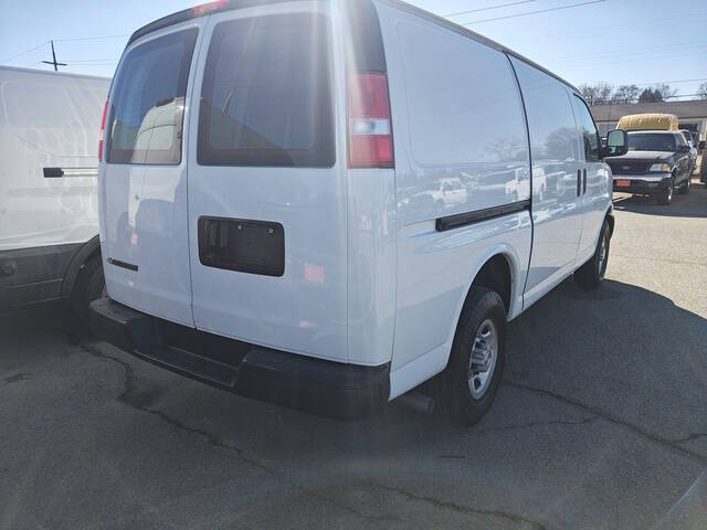 2021 Chevrolet Express 3500