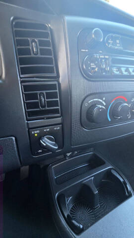 2004 Dodge Dakota SLT Plus