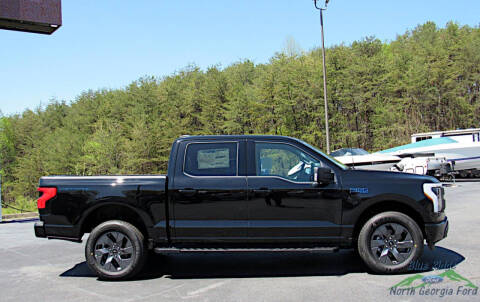 2025 Ford F-150 Lightning Flash