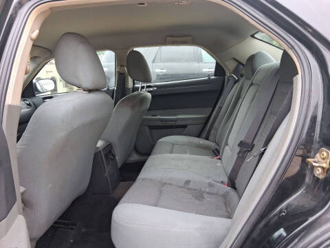 2005 Chrysler 300