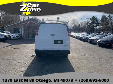 2017 GMC Savana 2500