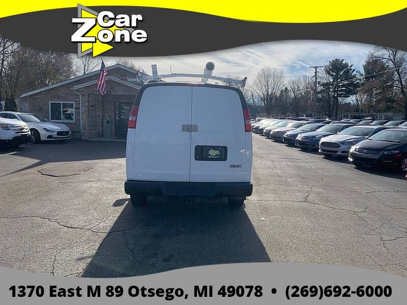 2017 GMC Savana 2500