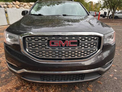 2017 GMC Acadia Denali