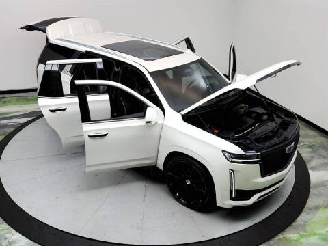 2022 Cadillac Escalade Premium Luxury