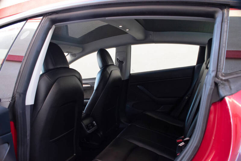 2022 Tesla Model 3 Long Range