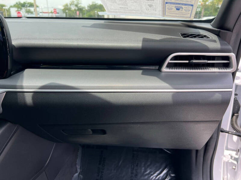 2024 Kia K5