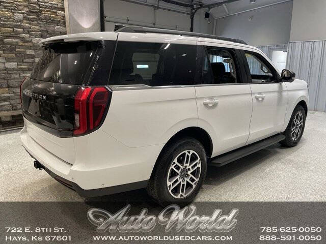 2025 Ford Expedition Active