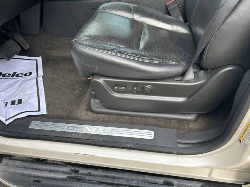 2012 GMC Yukon Denali