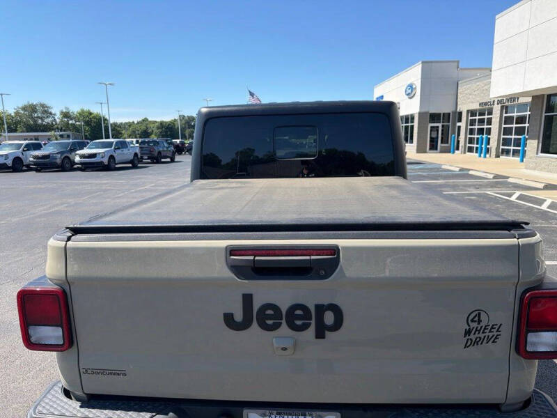 2022 Jeep Gladiator Willys