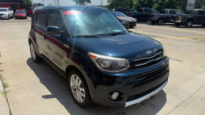2017 Kia Soul +
