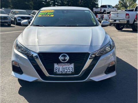 2021 Nissan Altima for sale at Used Cars Fresno in Clovis CA